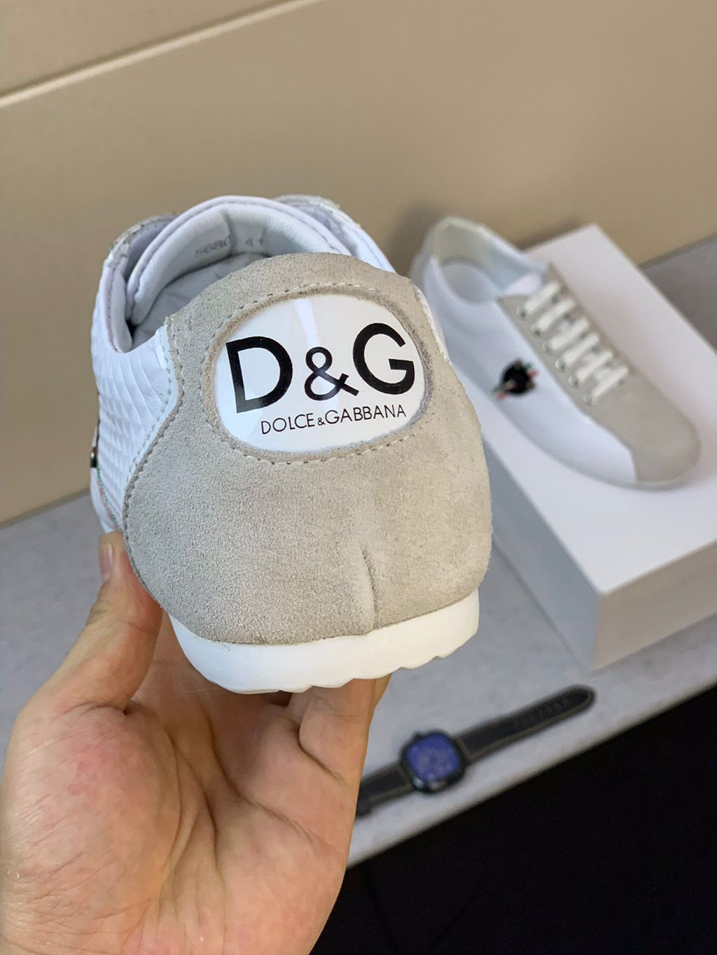 D*G sneaker